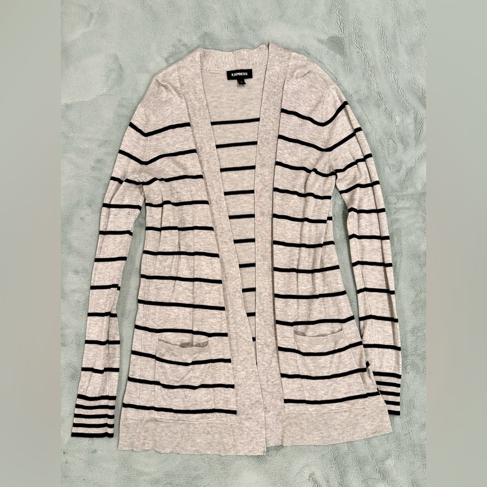 Express Gray & Black Striped Fitted Wide Placket Cardigan | Women’s Small